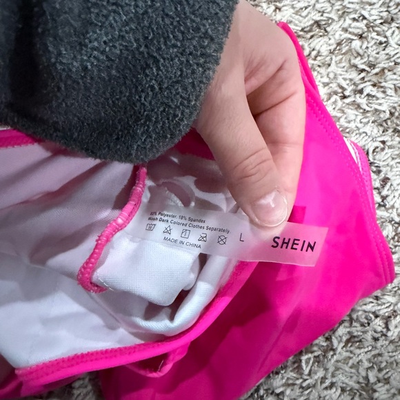 SHEIN Hot Pink One-Shoulder Girls Swimsuit - Picture 2 of 2